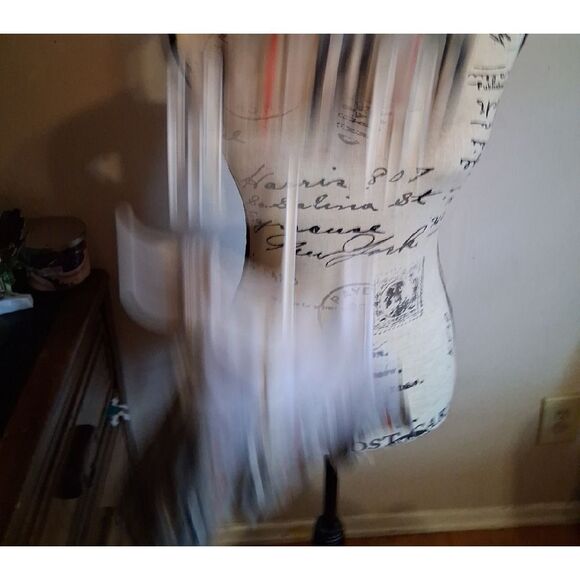 Burberry White and Plaid Kids Camisole - Picture 4 of 7